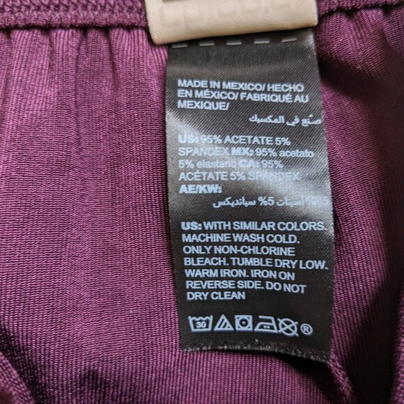 VTG Chico's Travelers Tank Top, 1990s Made Mexico, 34" bust, Sweet Shiraz color - Picture 5 of 12